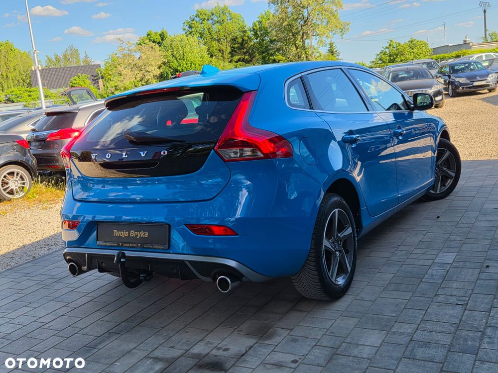 Volvo V40 D4 Kinetic - 15