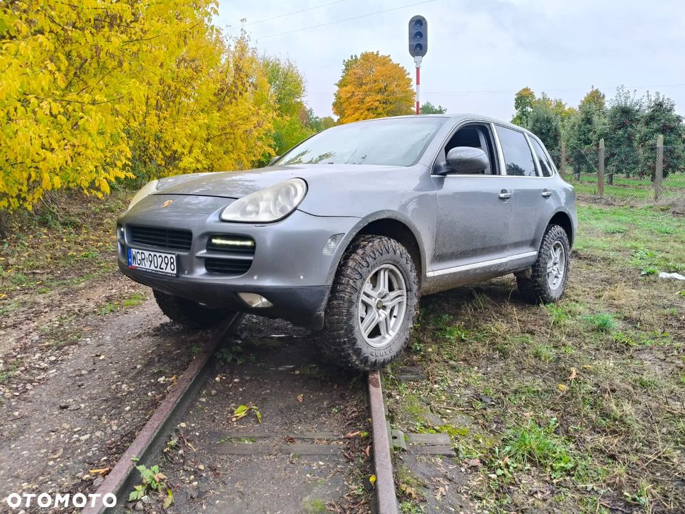 Porsche Cayenne - 19