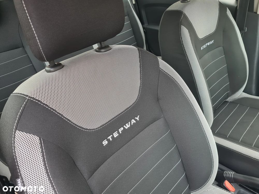 Dacia Sandero Stepway 0.9 TCe Ambiance - 11