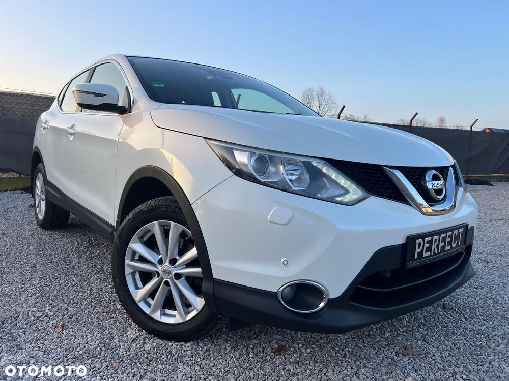 Nissan Qashqai 1.6 DIG-T Tekna - 1