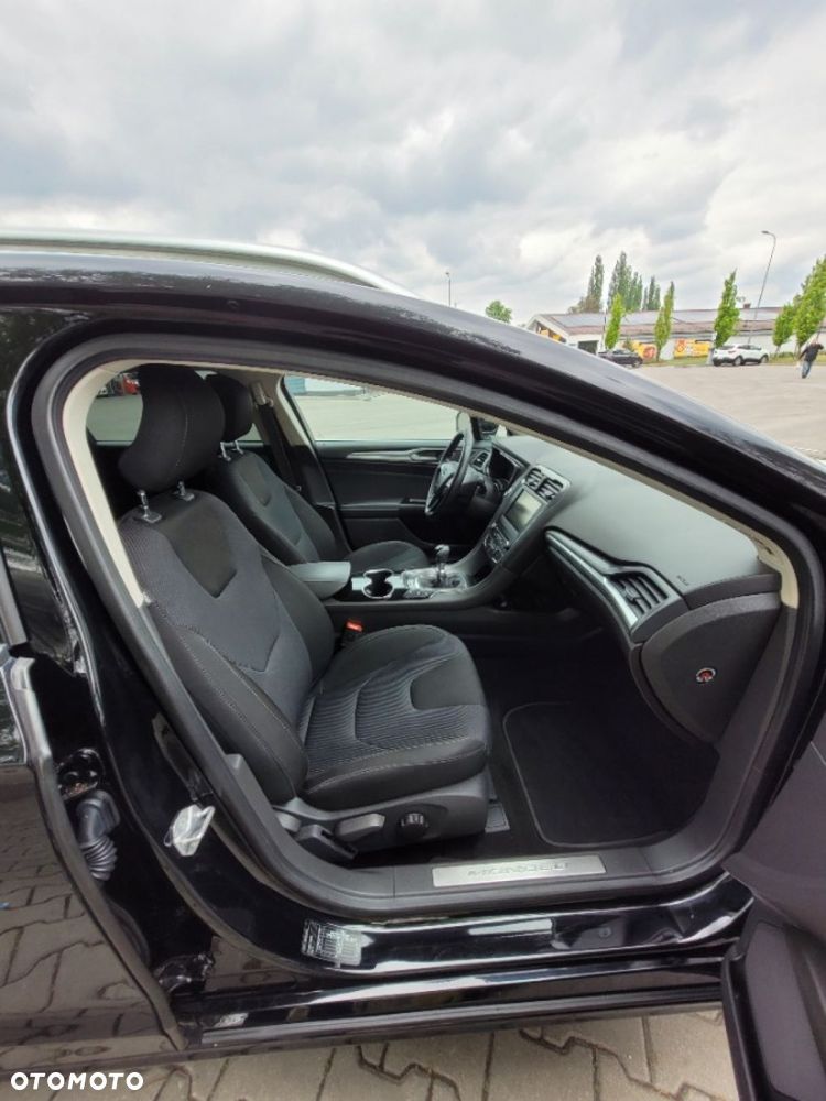 Ford Mondeo 2.0 TDCi Titanium - 19