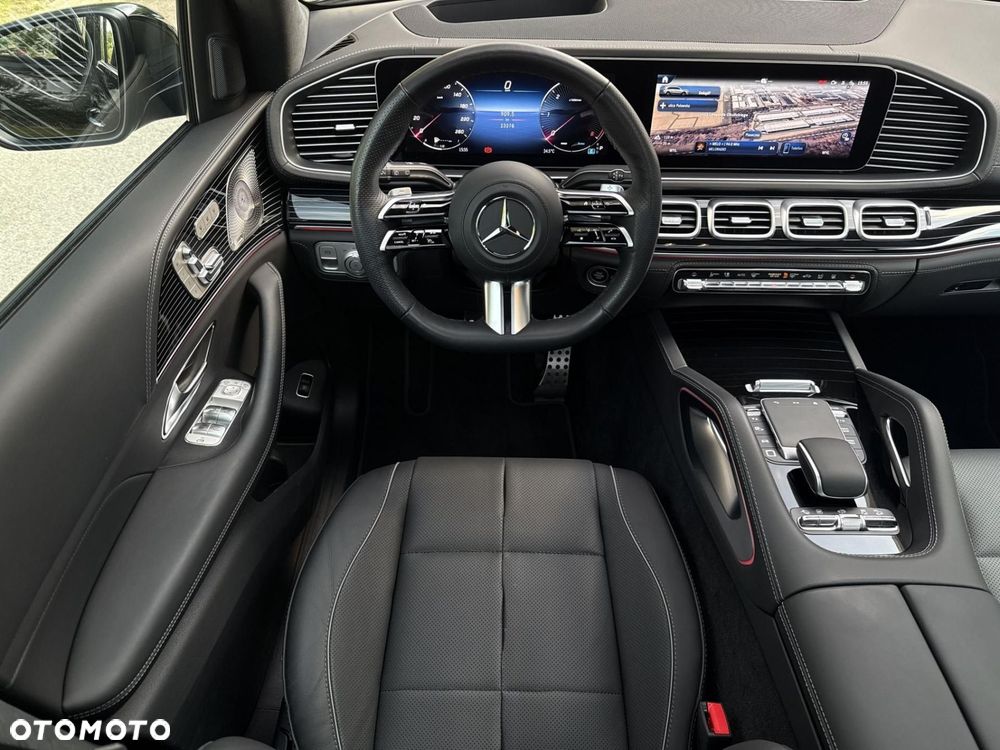 Mercedes-Benz GLS - 14