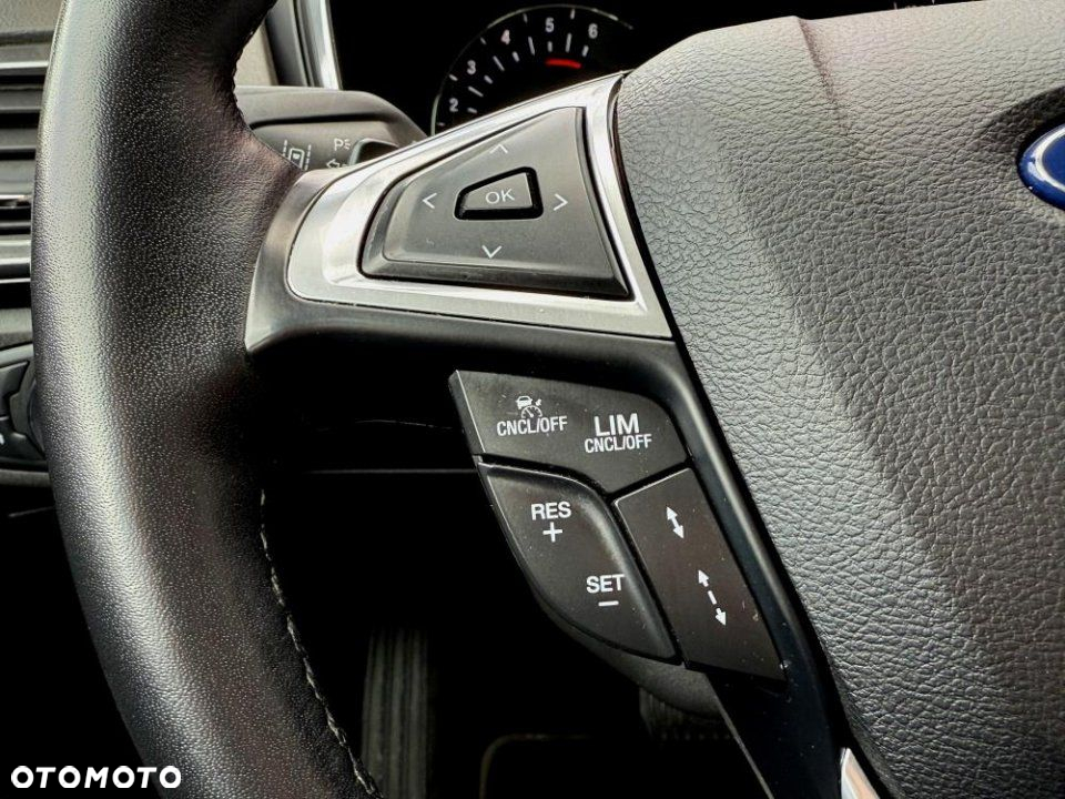 Ford Mondeo - 14