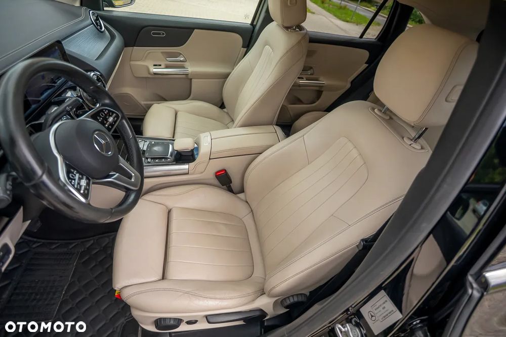 Mercedes-Benz GLA 250 4-Matic - 19