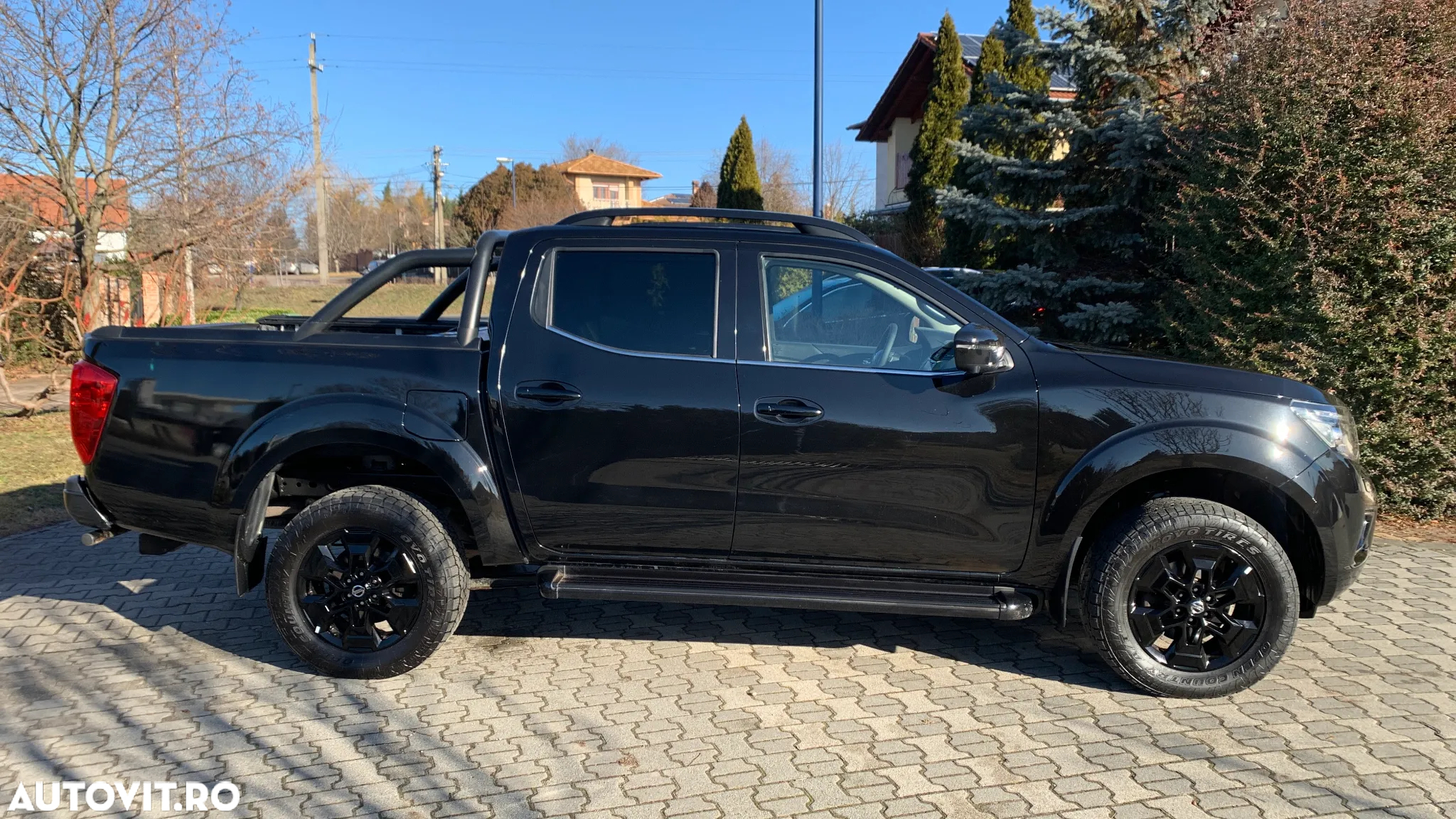 Nissan Navara 2.3 dCi Bi Turbo Double Cab Tekna Aut. - 6