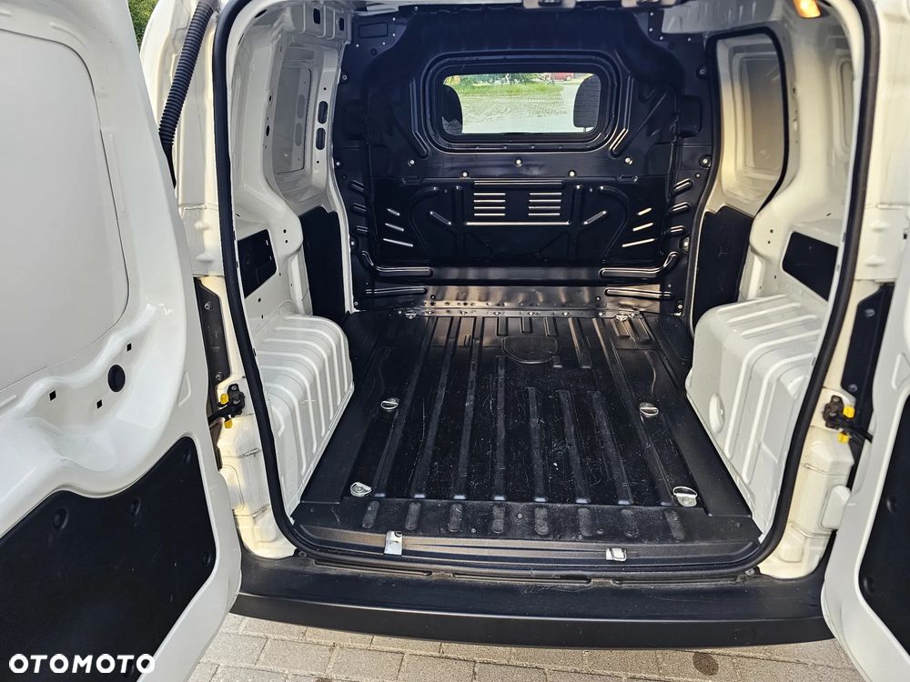 Fiat Fiorino - 16