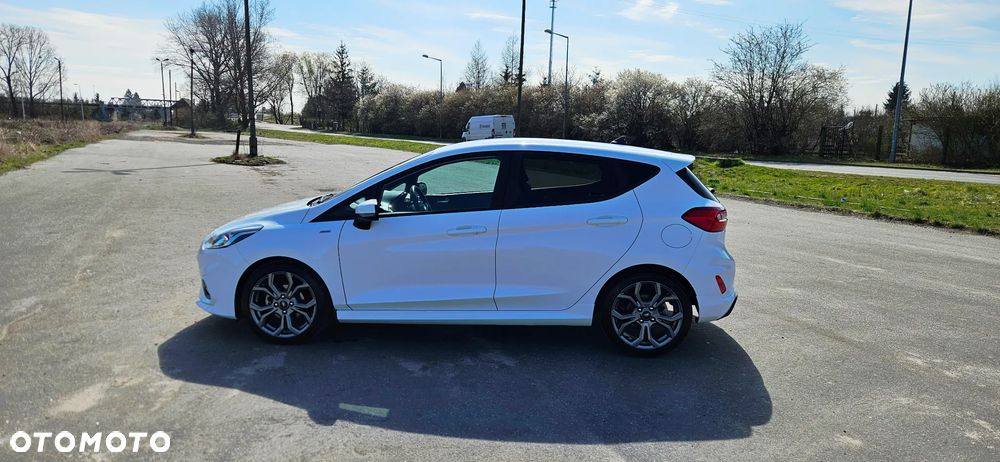 Ford Fiesta 1.1 S&S ST-LINE - 16
