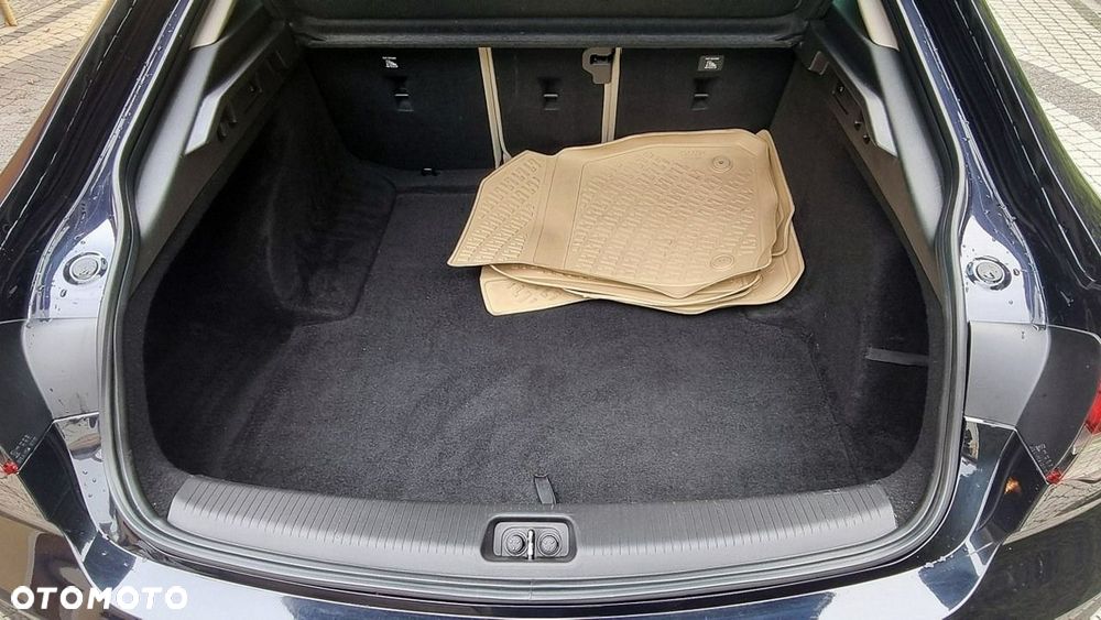Opel Insignia - 28