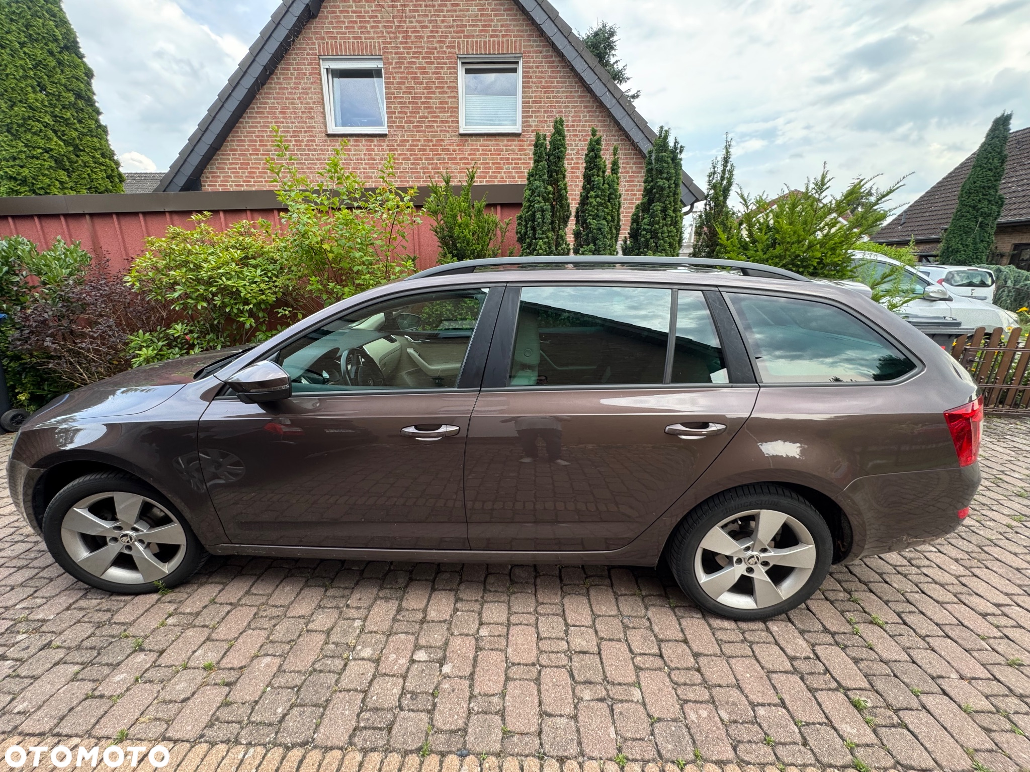 Skoda Octavia 2.0 TDI Elegance DSG - 7
