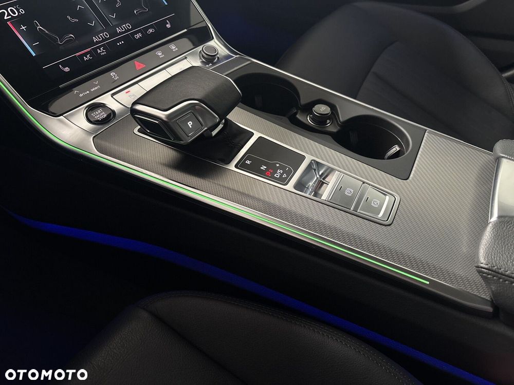 Audi A6 Avant - 19