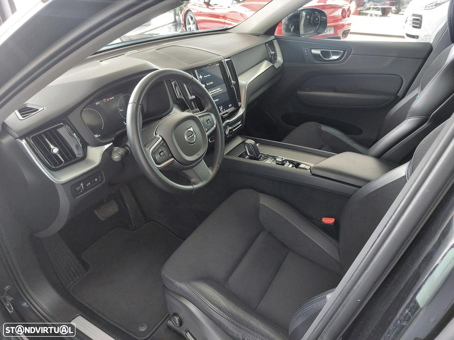 Volvo XC 60 2.0 T8 PHEV Momentum AWD - 16