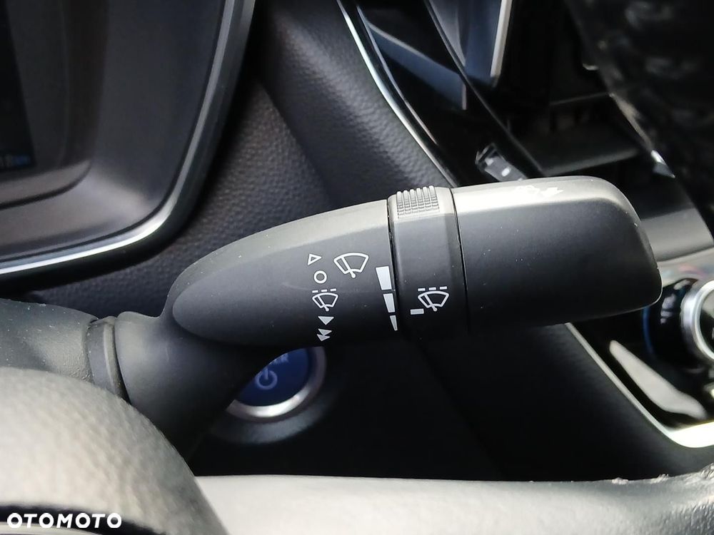 Toyota Corolla 1.8 Hybrid Comfort - 34
