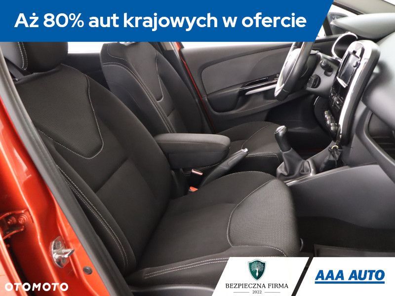 Renault Clio - 11