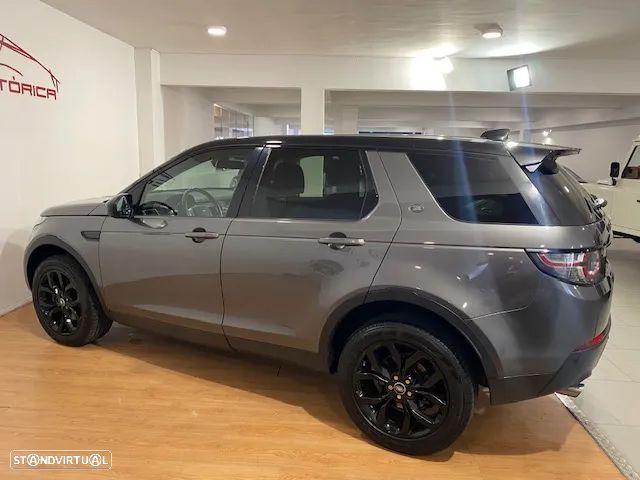 Land Rover Discovery Sport 2.0 TD4 HSE Auto - 26
