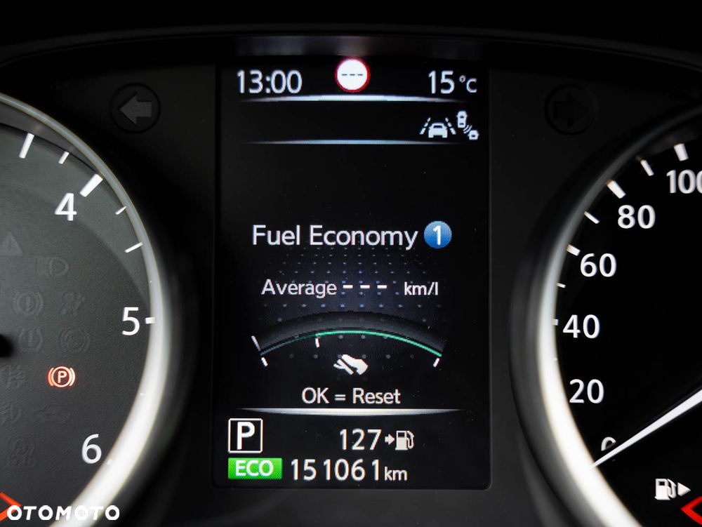 Nissan Qashqai 1.6 DCi Xtronic TEKNA - 30