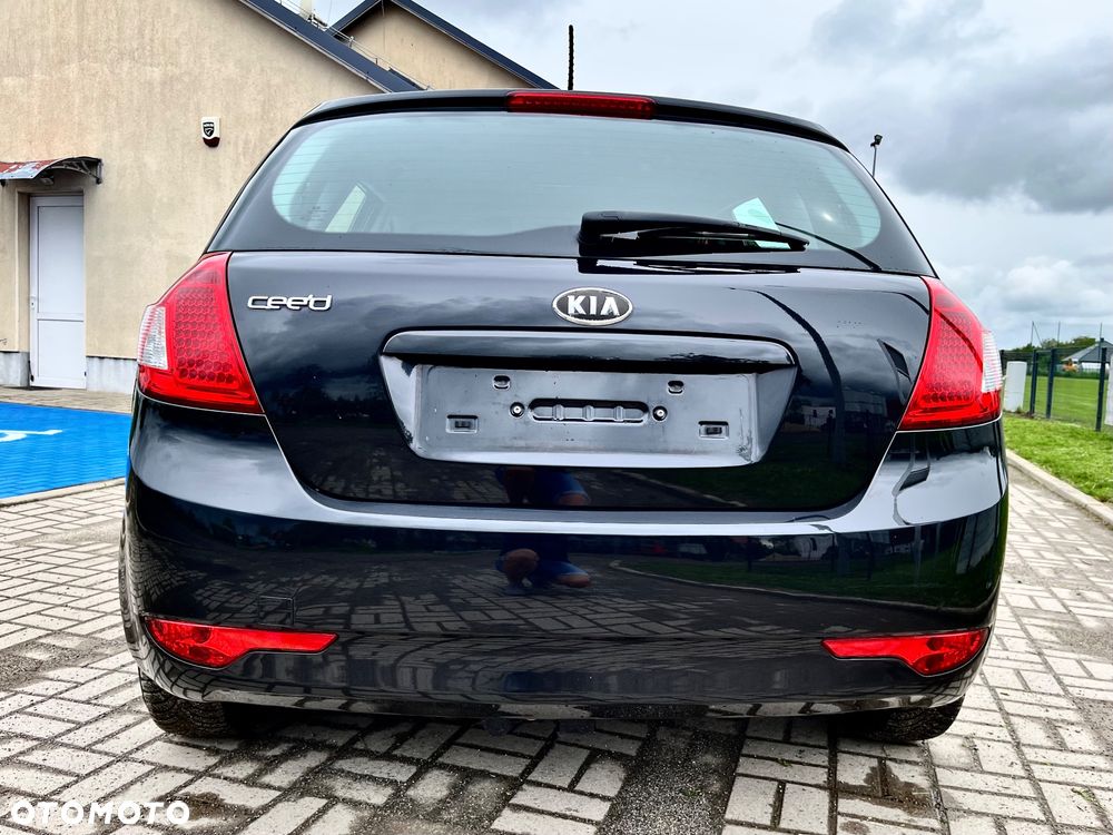 Kia Ceed 1.4 CVVT Attract - 2