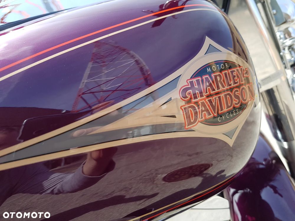 Harley-Davidson Softail Heritage Classic - 12
