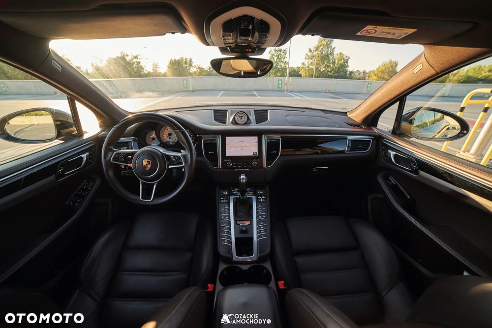 Porsche Macan GTS - 17