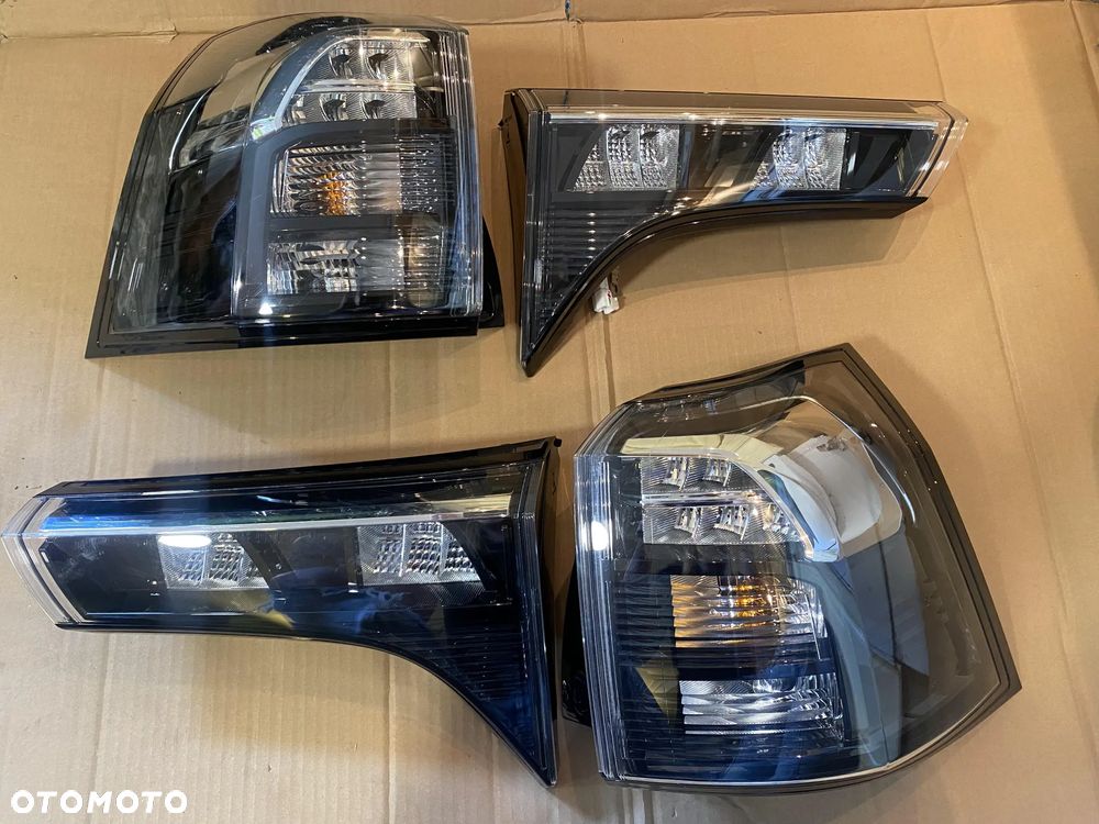 Lampy tył Suzuki SX4 S-CROSS 2022 w błotnik, w klapę prawa strona - 1