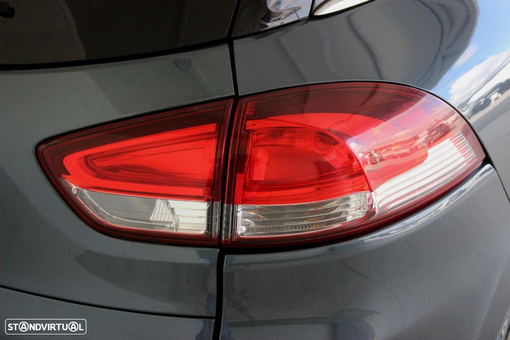 Renault Clio Sport Tourer 0.9 TCe Limited - 9