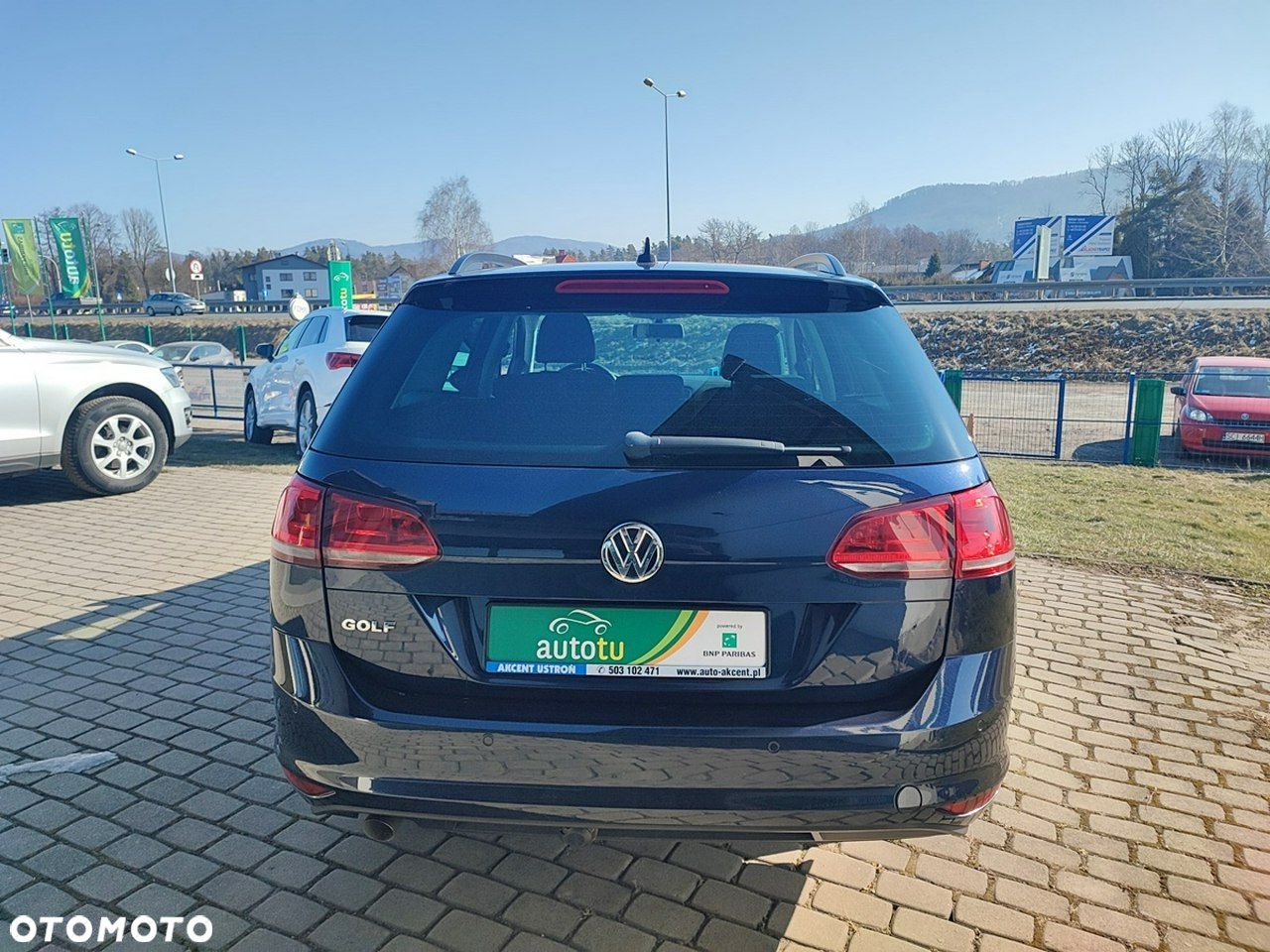Volkswagen Golf - 5