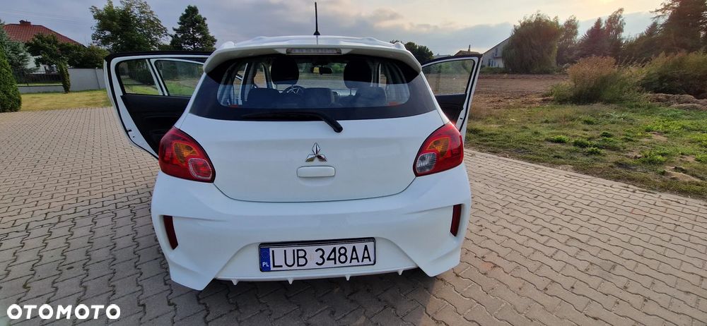 Mitsubishi Space Star 1.0 - 10