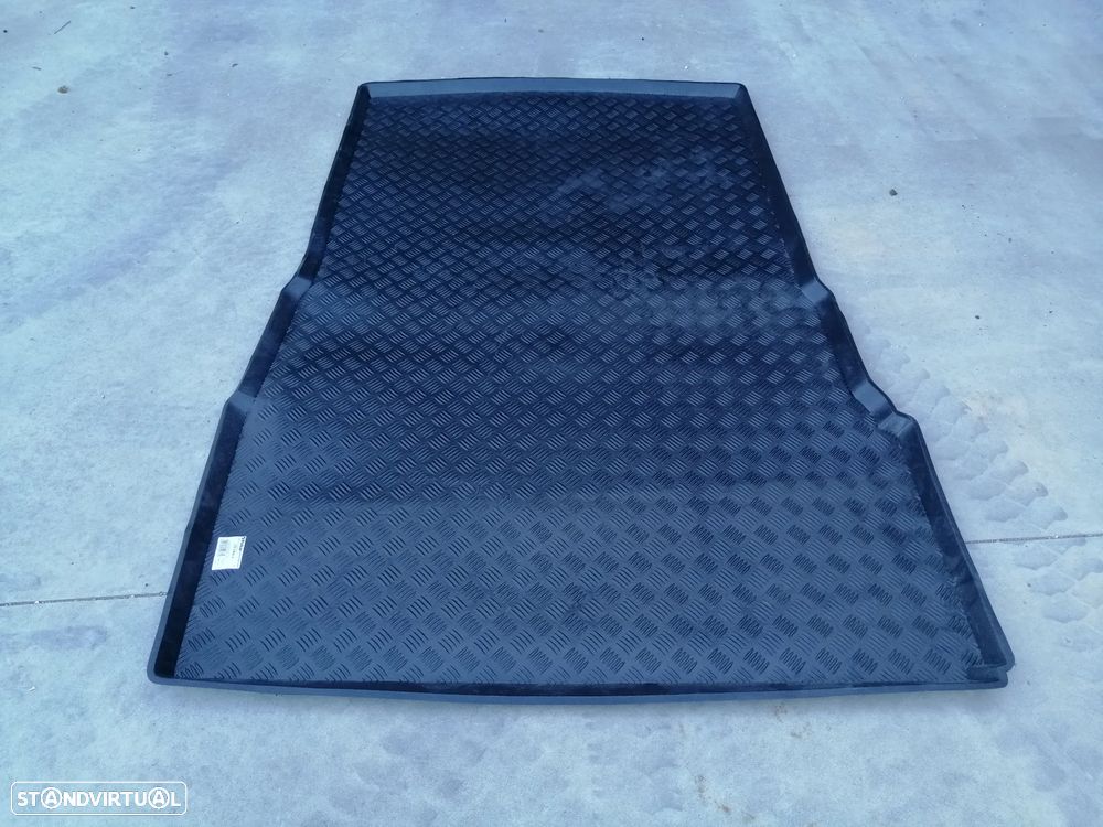 Tapete da caixa de carga Citroen Berlingo Peugeot Partner K9 2018-2024 - 1