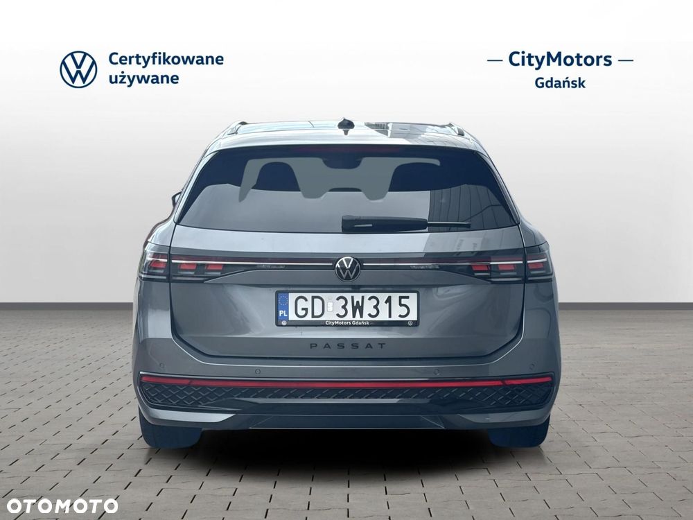 Volkswagen Passat - 6