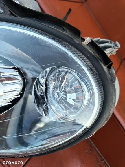 MERCEDES W209 CLK LAMPA IGŁA 2023r PRZÓD PRZEDNIA  BI XENON NIE SKRĘTNY LEWA - 6