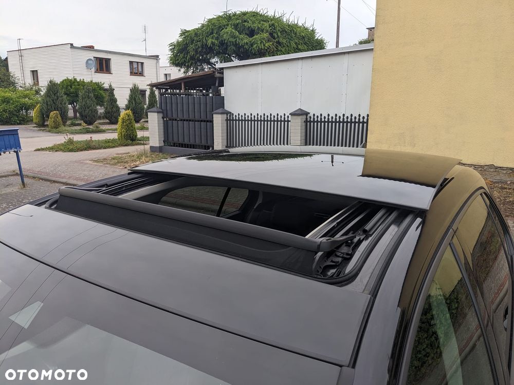 Volkswagen Golf - 12