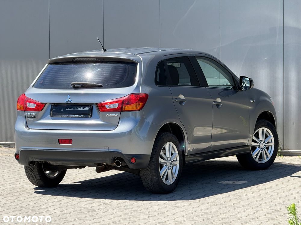 Mitsubishi ASX - 12