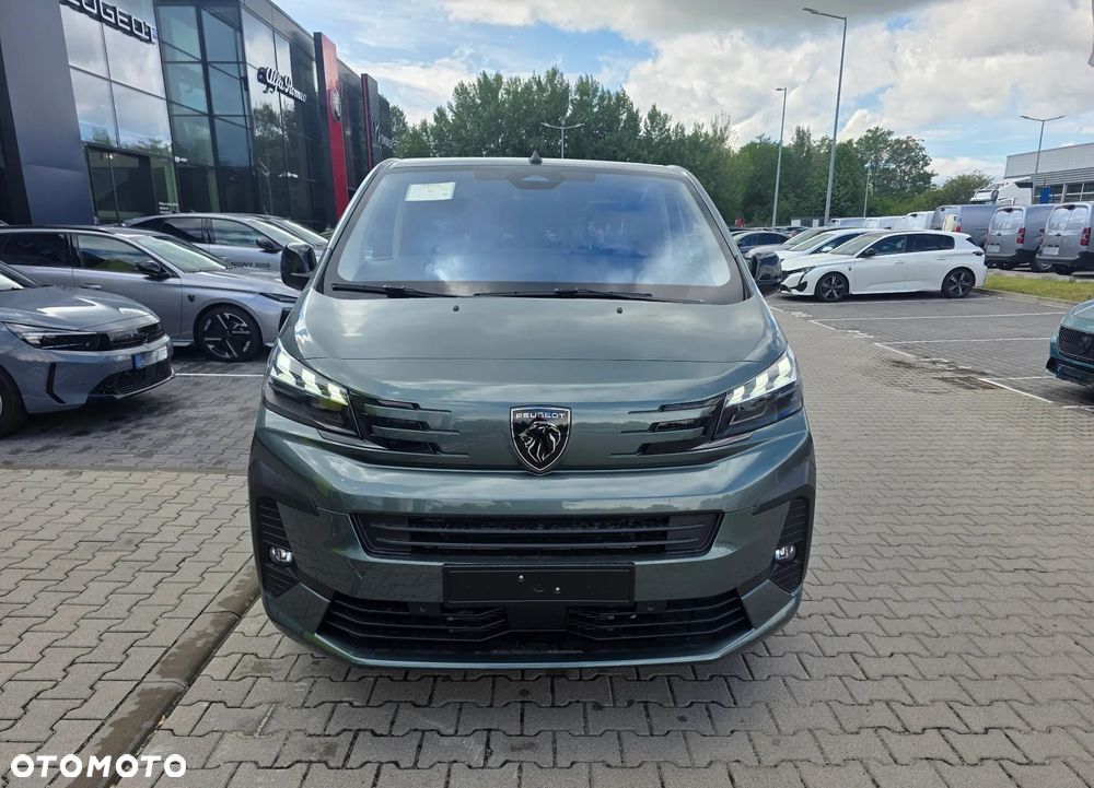 Peugeot Traveller 2.2 BlueHDi Long Business VIP EAT8 - 3