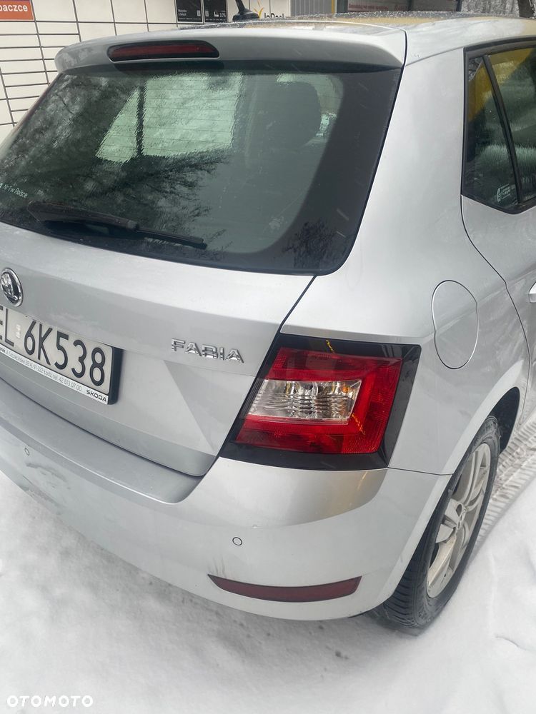 Skoda Fabia 1.0 Ambition - 10