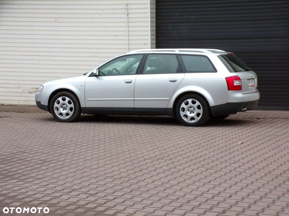 Audi A4 Avant - 7