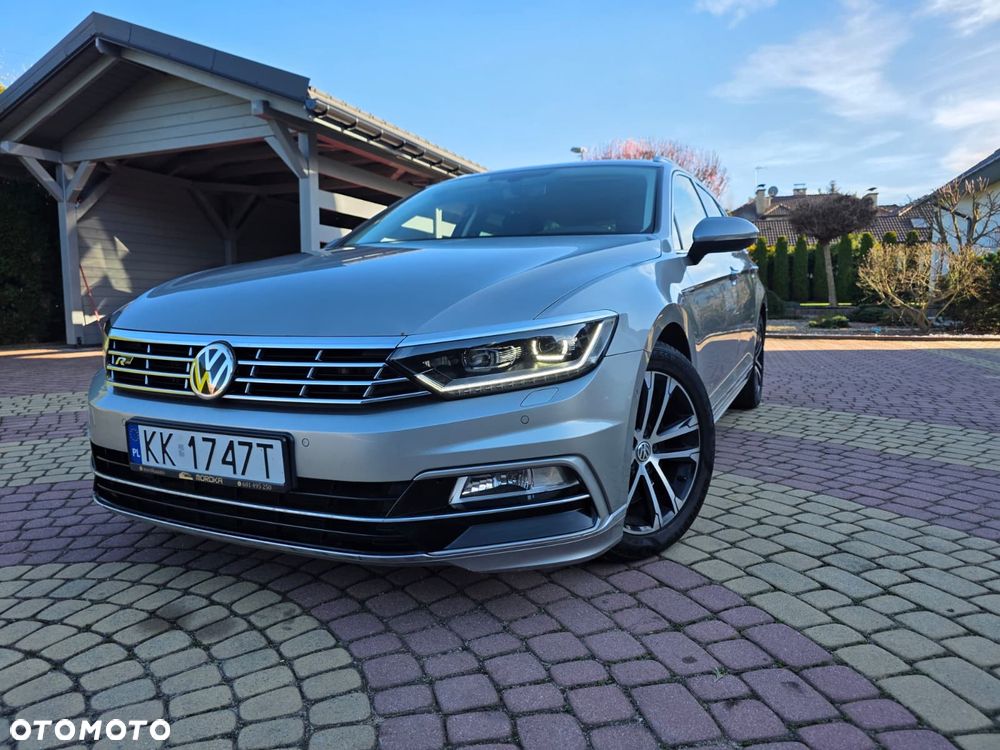 Volkswagen Passat 2.0 TDI Bi-Turbo BMT 4Mot Highline DSG - 12