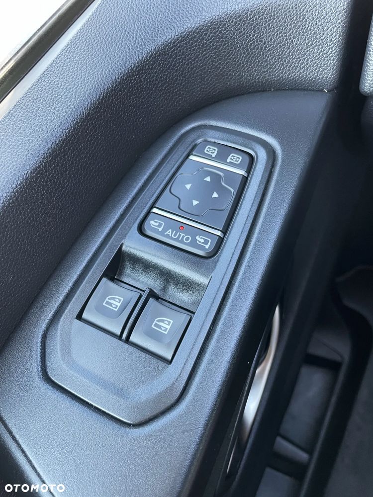 Renault Trafic - 10
