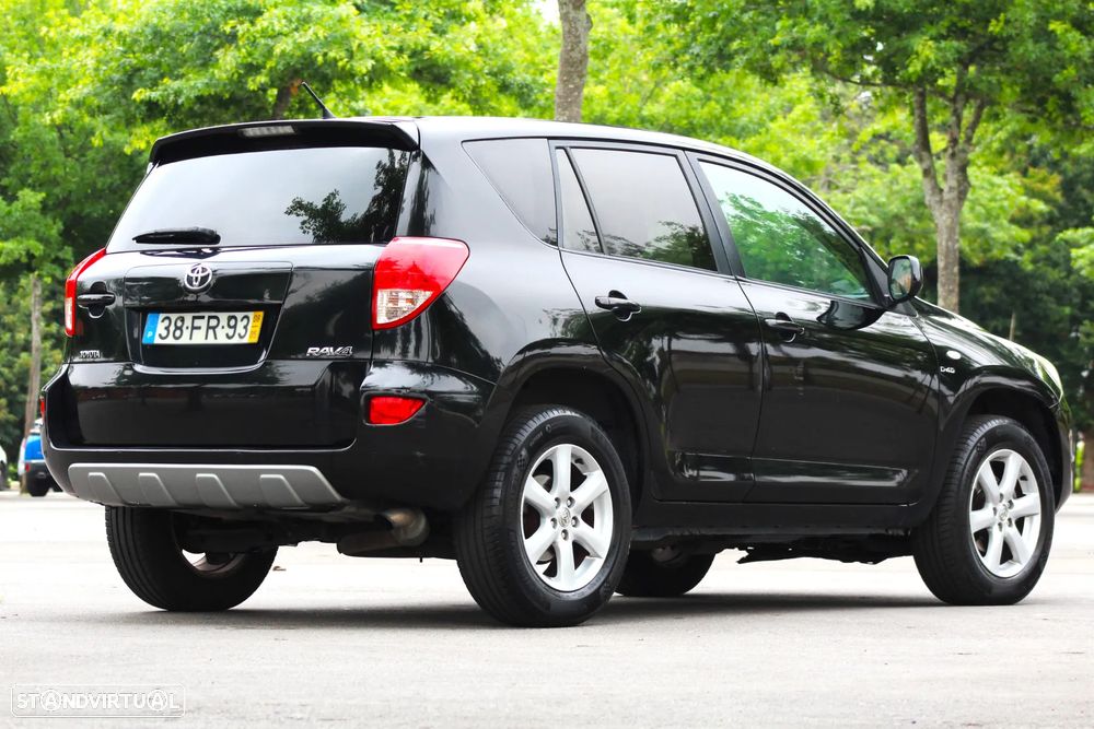 Toyota RAV4 2.2 D-4D Cross Sport NAVI - 9