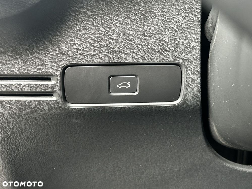 Volvo XC 40 - 21