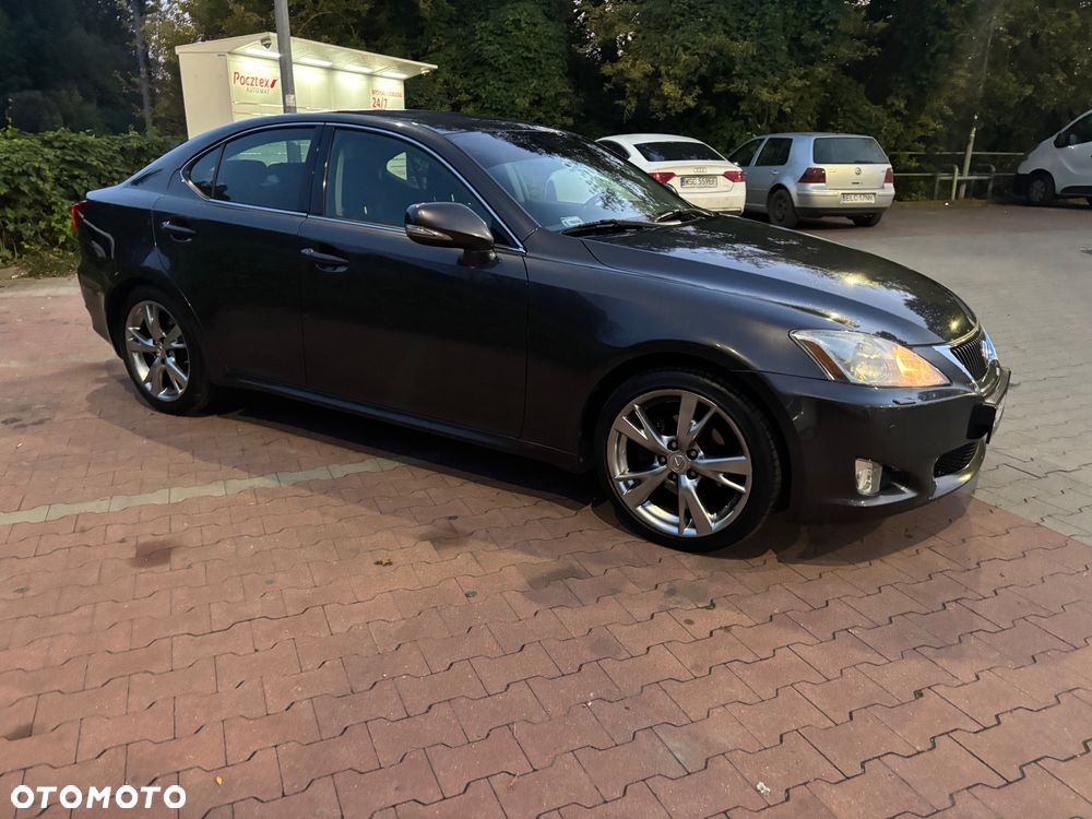 Lexus Is 2009 photo 5