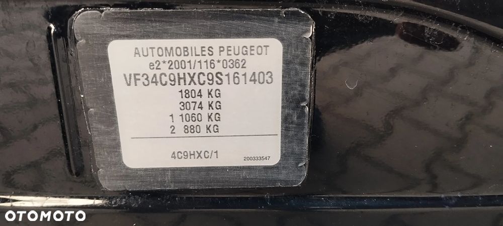 Peugeot 308 1.6 HDi Trendy Navtech - 17