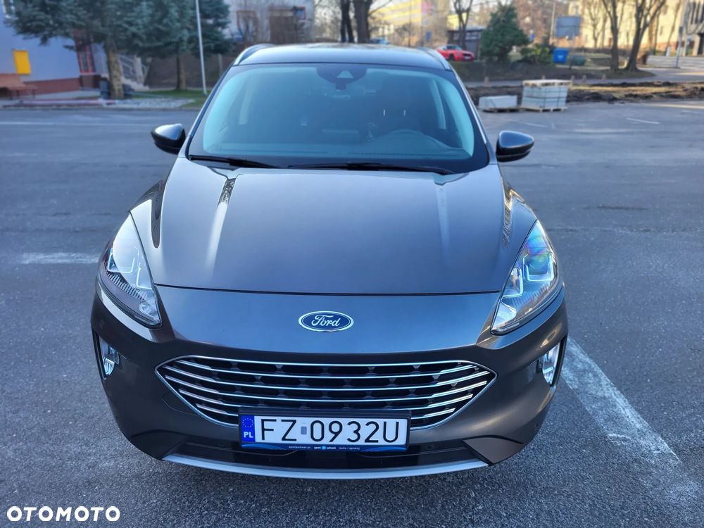 Ford Kuga - 26