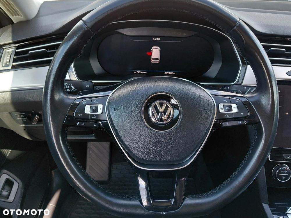 Volkswagen Passat 2.0 TDI BMT Highline DSG - 10