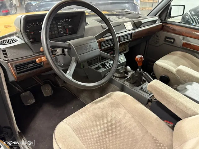 Land Rover Range Rover 2.4 Turbo D Vogue - 32