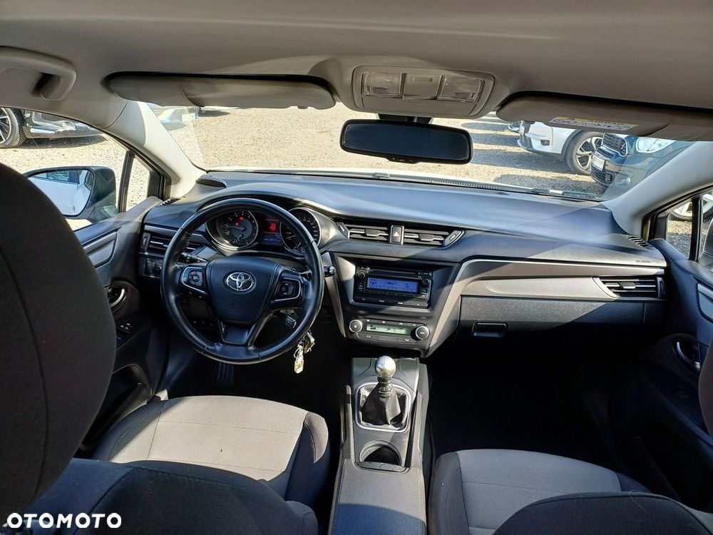 Toyota Avensis 1.8 Selection - 24