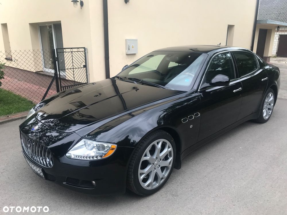Maserati Quattroporte - 1