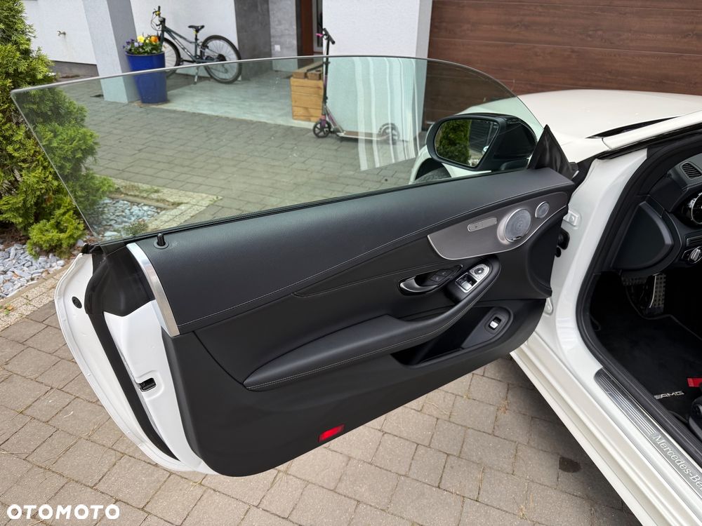 Mercedes-Benz Klasa C 220 d 4Matic 9G-TRONIC AMG Line - 11
