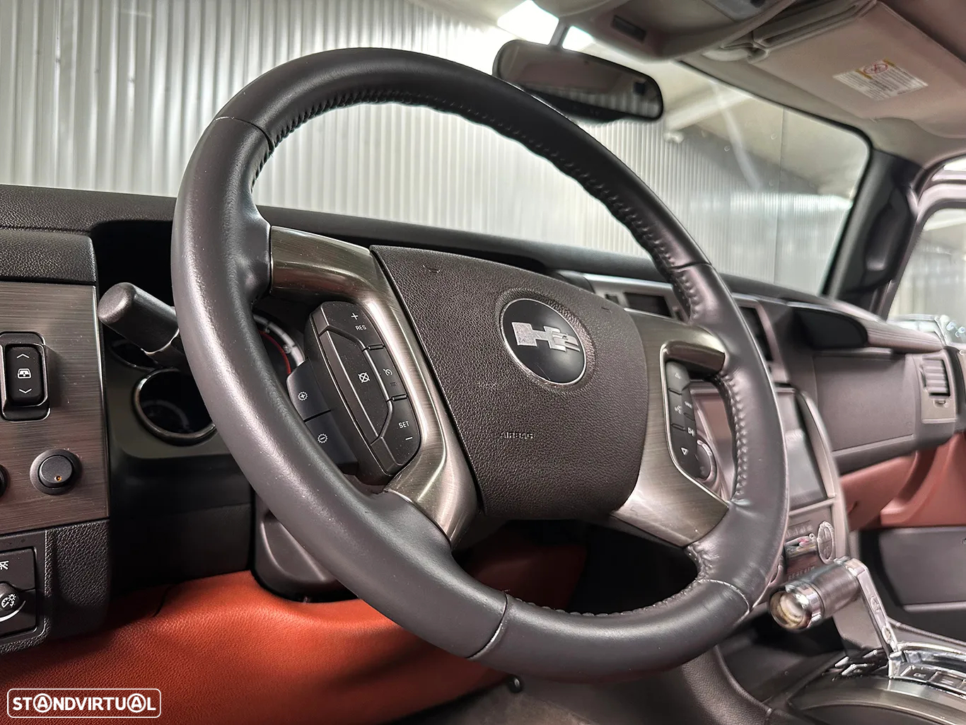Hummer H2 6.2L V8 SUT - 39