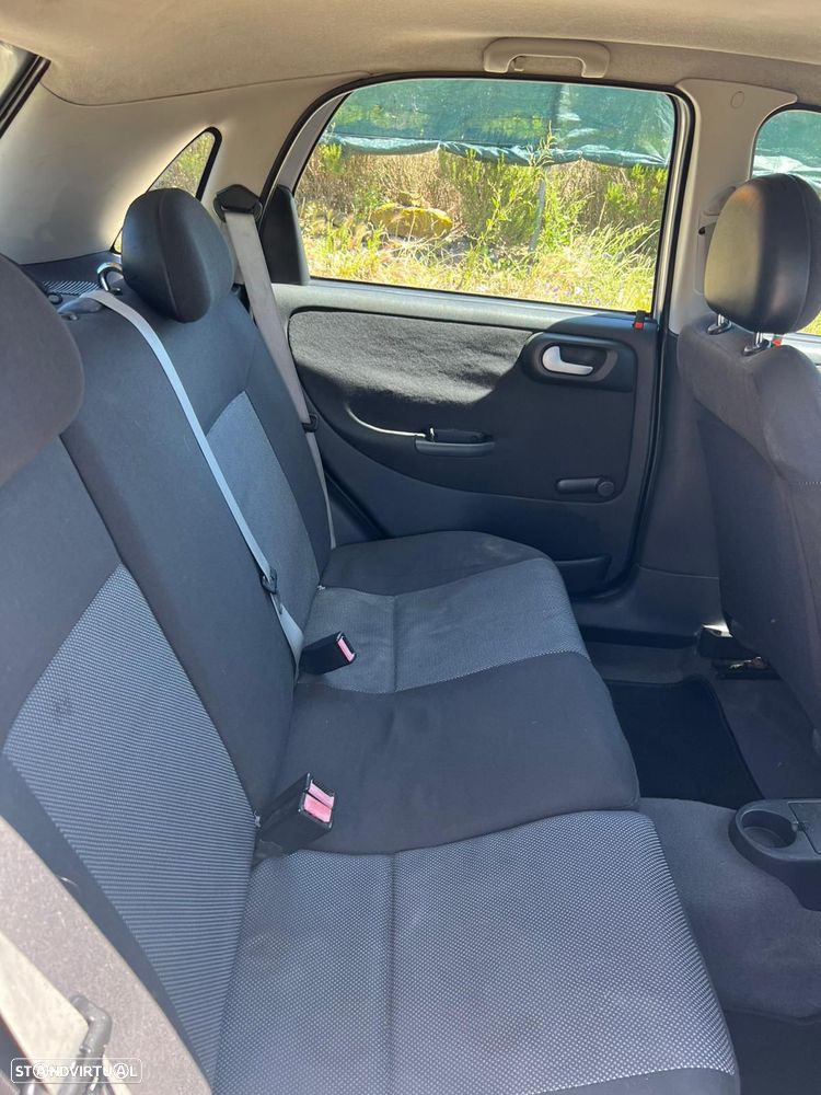 Opel Corsa - 6