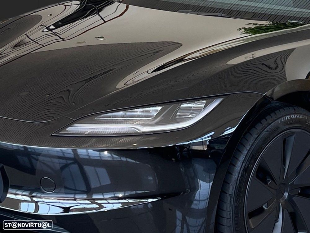 Tesla Model 3 - 14