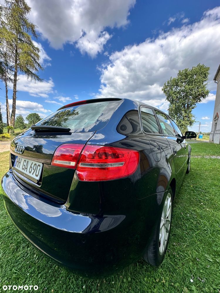 Audi A3 Sportback 2.0 TDI DPF Ambition - 13